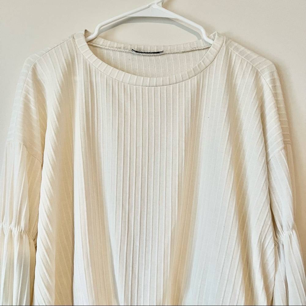 NWOT Zara long sleeve blouse - Picture 3 of 5